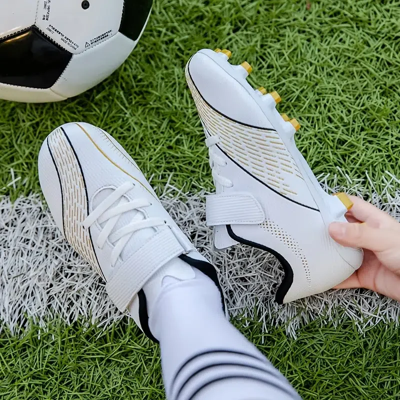 New Kid's Breathable Anti-slip Cleat Lightweight Durable Softness Sneakers For Outdoor Running Training