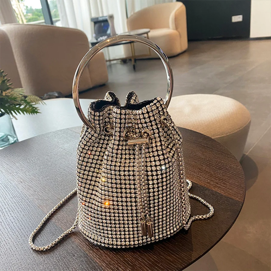 

New Tassel Bucket Bag Rhinestone Handbag for Women Bag Ladies Diamonds Shoulder Crossbody Bag Purse Female Shining Party Dinner