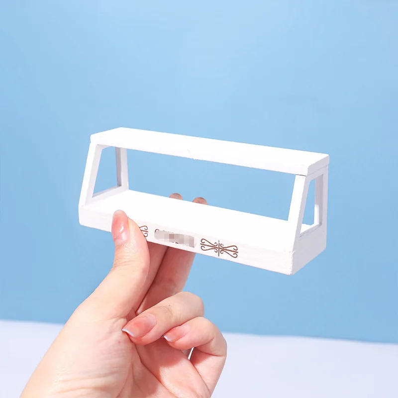 

Миниатюрные аксессуары для кукольного домика из канифоли