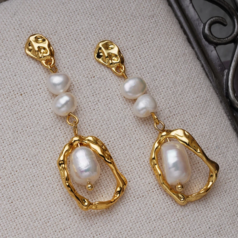 

Woman Natural Pearl Earrings Female Temperament Light Luxury Long Studs Silver Needle Retro Ear Accessories Wholesale 2023