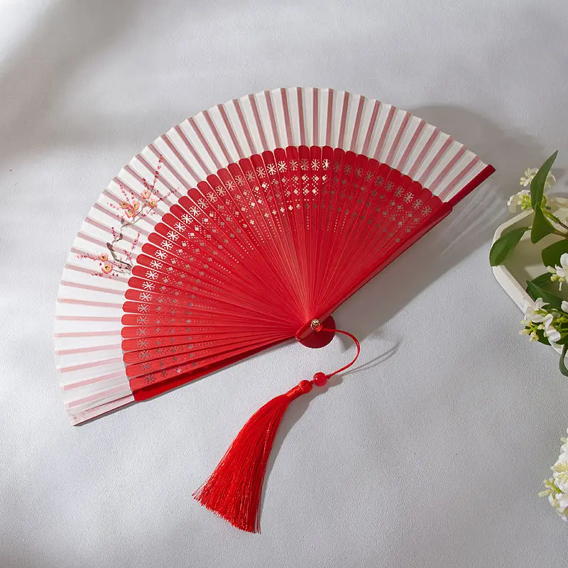 

21cm Silk Fan Folding Fan Chinese Style Red Bamboo Fan Summer Simple Solid Color Hand Painted Plum Blossom Decorative Fans NEW