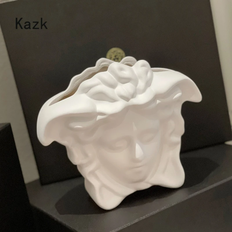 

Creative Medusa Vase Modern Decor Artistic Human Face Dried Flower Vase Bag Bag Plant Pots Decorative Resin Embellishments
