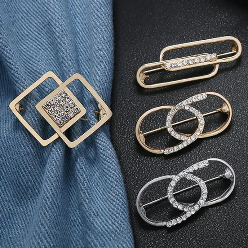 

Trendy Vintage Rhinestone Geometry Scarf Buckle Pearl Crystal Scarf Ring Women Hollow Scarves Buckle Brooch Jewelry Accesories