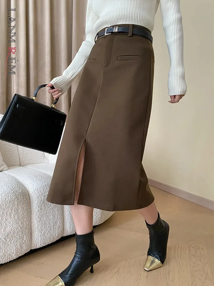 

[LANMREM] Elegant Belt Design High Waist Woolen Skirts For Women Solid Split Mid-length A-line Clothing 2023 Autumn New 26D6449