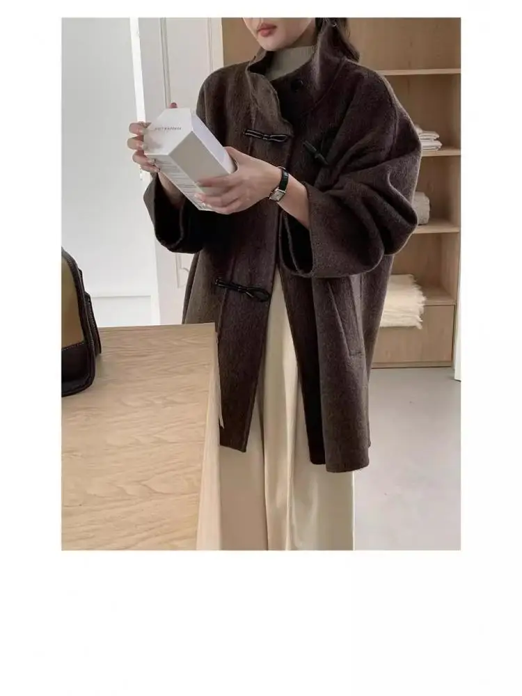 Женское шерстяное пальто с воротником-стойкой