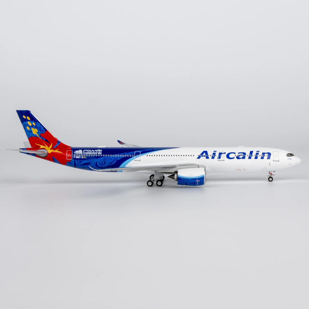 Фото Коллекционная модель самолета из сплава 68008, подарок, NG Models, масштаб 1:400, Aircalin Airlines, Airbus A330-900, литая модель самолета, реактивный самолет, F-ONET №3