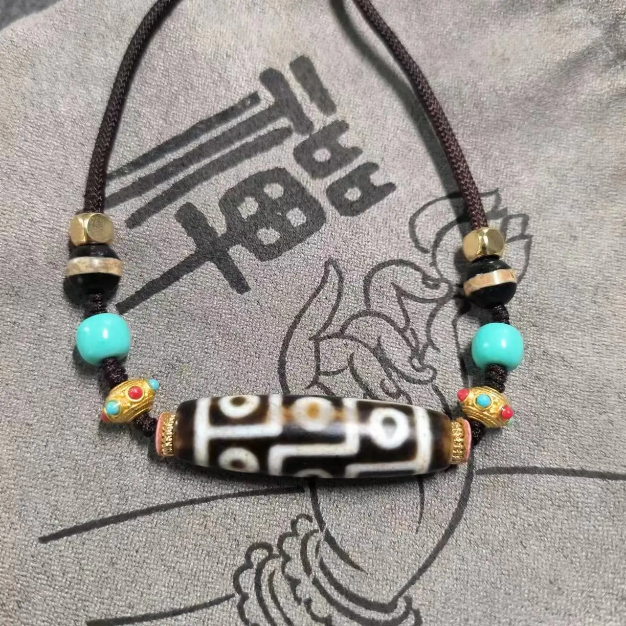 1pcs/lot pure natural nine eyes old agate Dzi Beads necklace line pharmacist turquoise manual braided rope designer style amulet