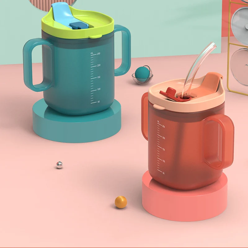 

Детская обучающая чашка для воды с двойными ручками и крышкой, герметичная Детская кружка для воды с соломинкой, детская тренировочная чашка с кистью для чашки,детские бутылочки