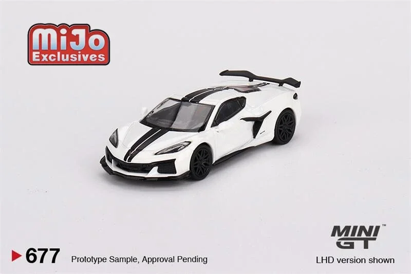 Мини GT Mijo Exclusives 1:64 Corvette Z06 2023 Arctic White литая модель автомобиля