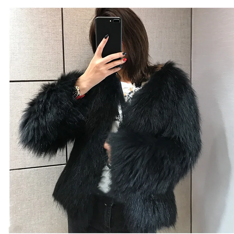New Winter Warm Fur Coat Women's Furry Faux Fox Fur Jacket Sexy Luxury Fashion Overcoat Woman O-Neck Long Sleeve Fake Fur Jacket