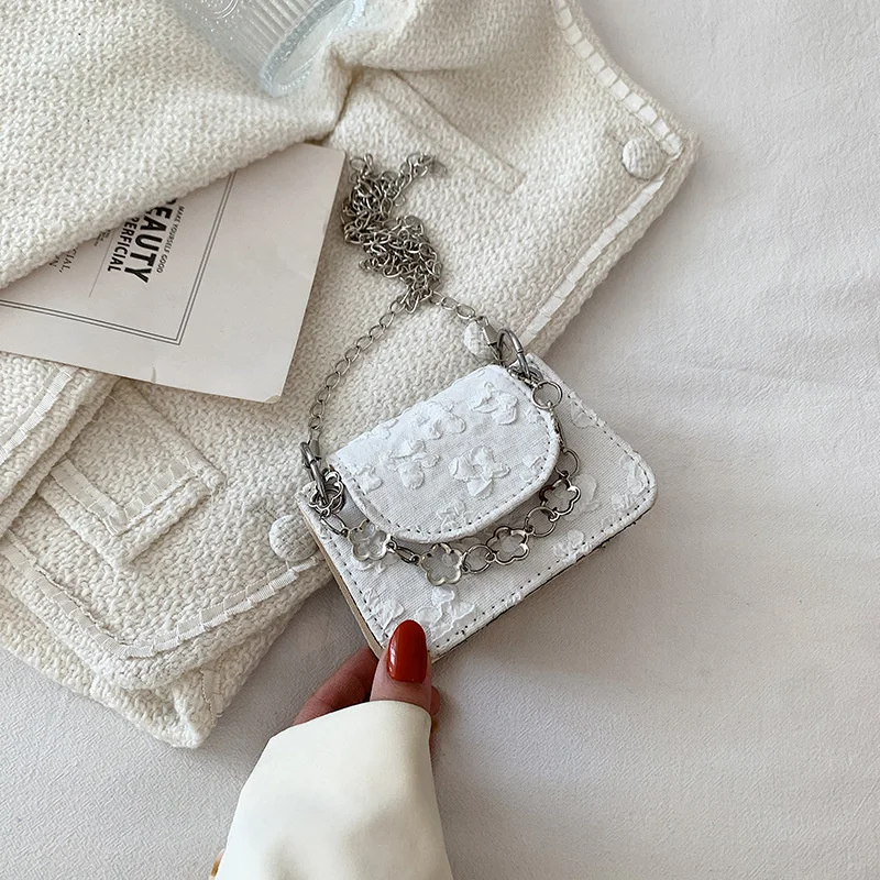 

2023 New Women's Bags Spring and Summer Mini Chain Portable Shoulder Bag Messenger Bag