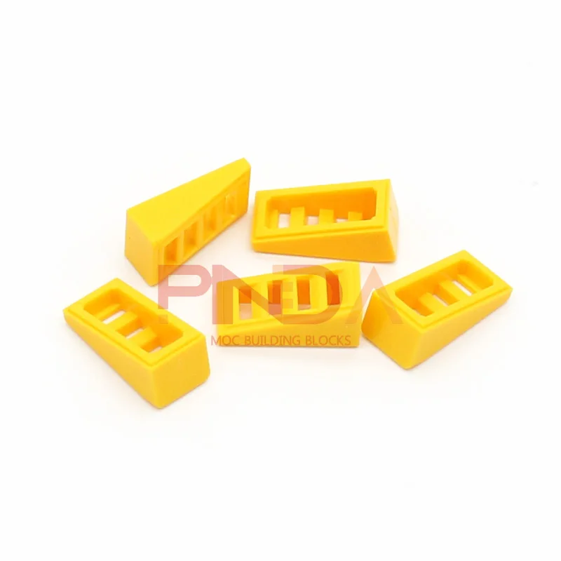 Фото 50 шт. MOC Assembla Particelle Pendenza 18 2x1x2/3 con 4 слота 61409 Строительные блоки Mattoni FAI DA TE Modello Bulk Tecnologia Pa №5