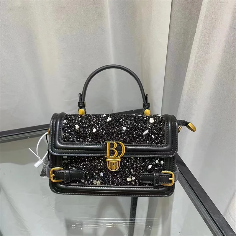 Luxurious Leather Handbag Women's Bag 2023 New Stone Lock Purse One-Shoulder Satchels Sac