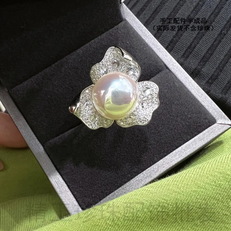 Кольца из серебра 925 пробы с искусственным кристаллом 14 мм