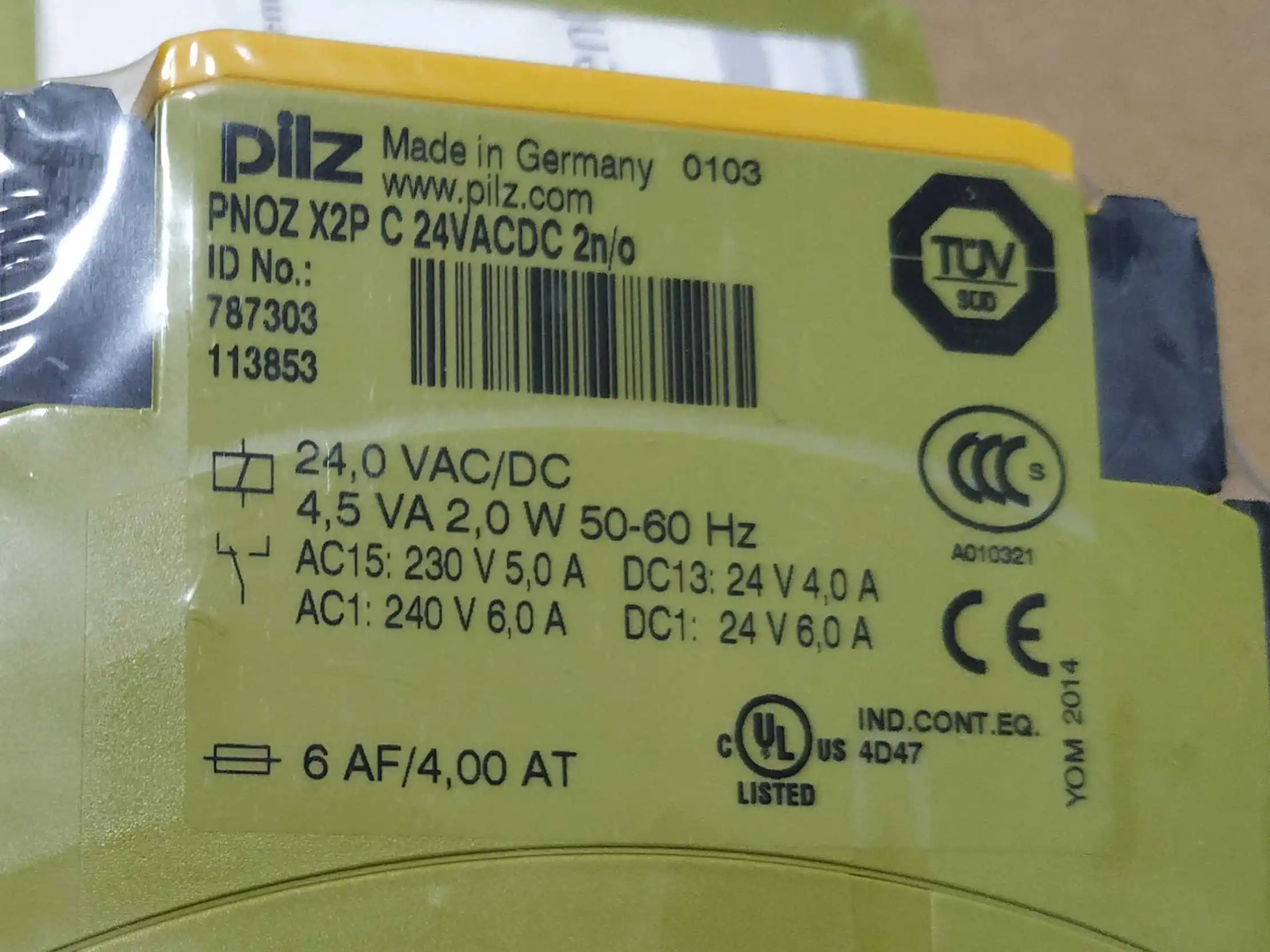 PNOZ X2P/X2PC серийный номер 777303/787303 новое оригинальное реле безопасности PILZ Pilz