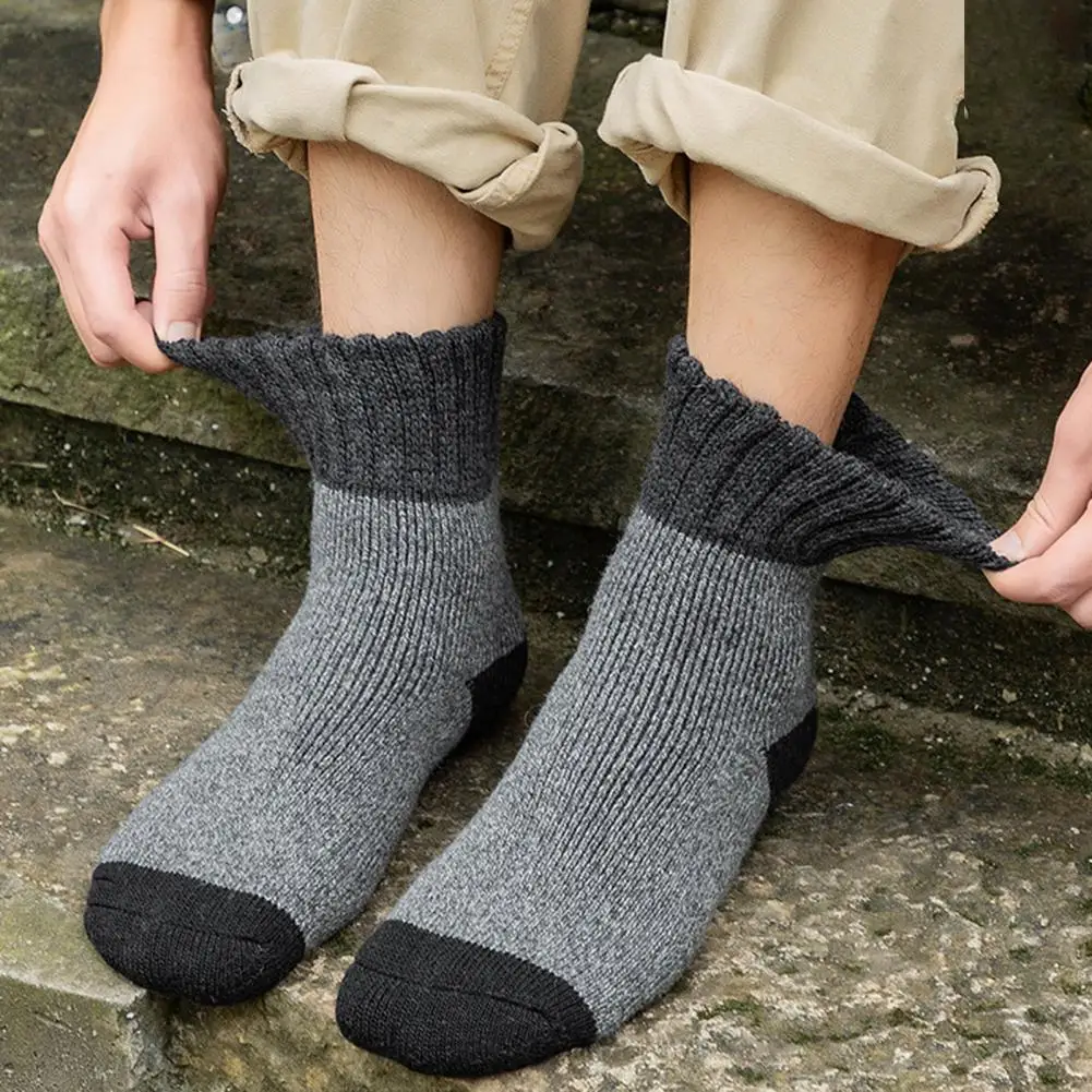 

Practical 1 Pair Innovative Soft Solid Patchwork Men Fleece Socks Durable Warm Socks Cold-resistant for Home