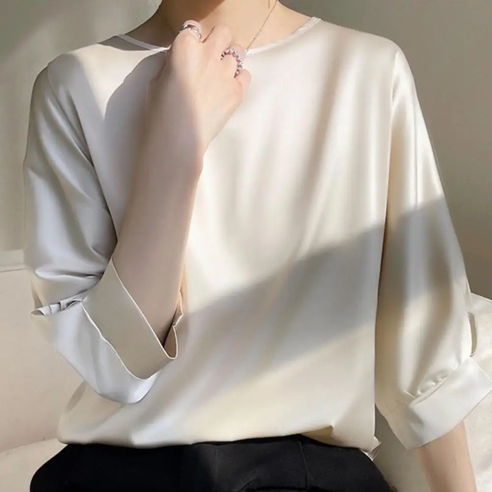 

Женская блузка шикарная женская блузка с круглым вырезом и рукавом «летучая мышь» свободная атласная рубашка Топы для легкой уличной одежды гладкая однотонная тонкая