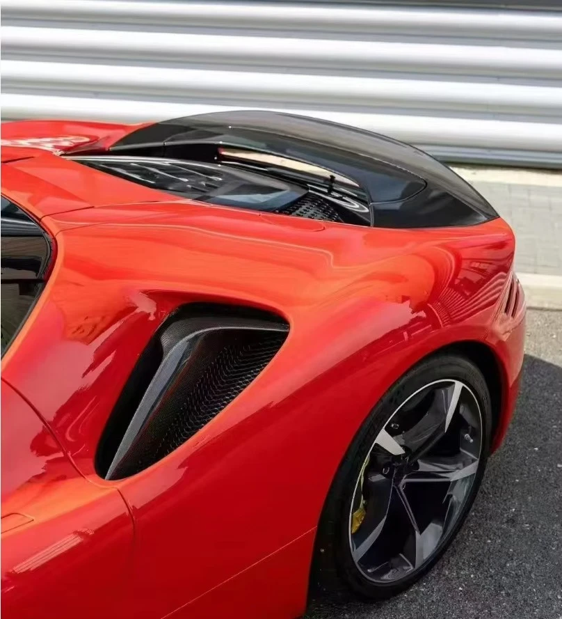 Фото Высококачественный задний спойлер из карбона в стиле OEM для Ferrari SF90, напрямую от производителя №4