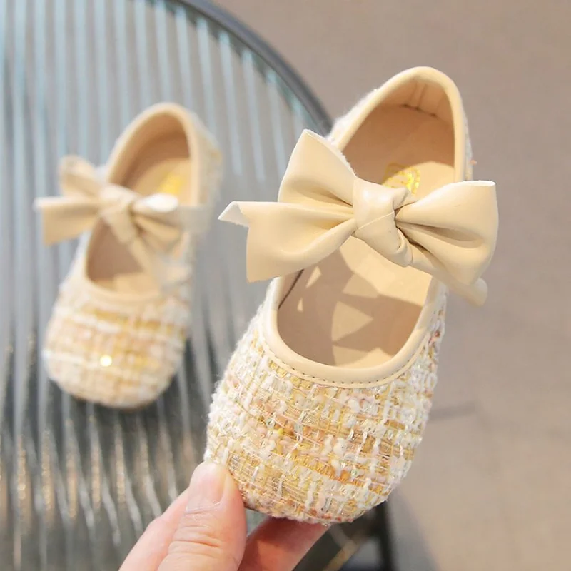 

Туфли детские весенние кожаные с бантом для девочек, 21-30