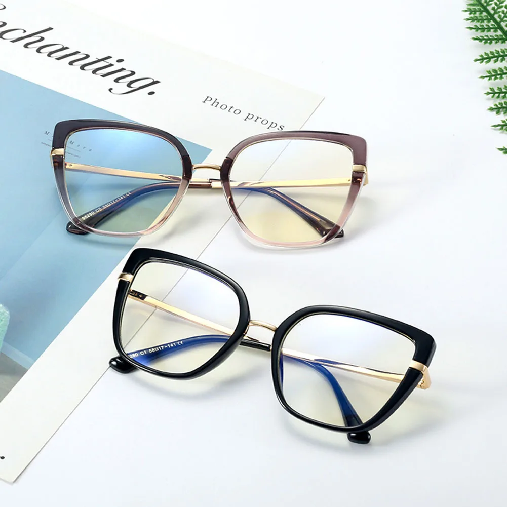 

Stylish Anti-Blue Light Glasses Retro Style Cat Eye Full Frame Flat Lens for Computer Workers Functional Eyeglasses