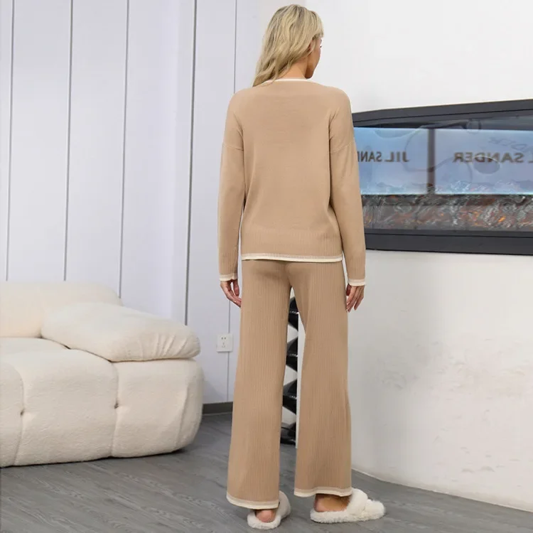 Женский брючный костюм из двух предметов трикотажный свитер с широкими