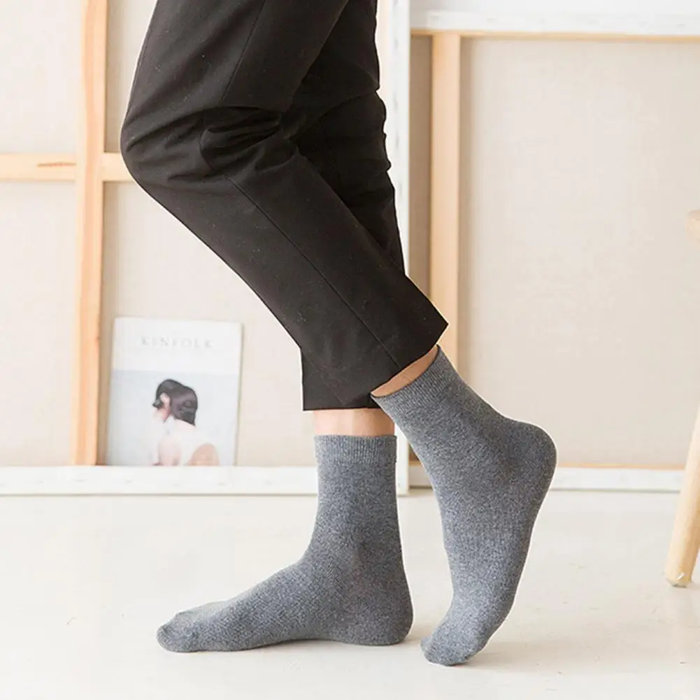 

5 Pairs Popular Good Stretch Middle Tube Socks Casual Socks Wear-resistant Sweat-absorbent
