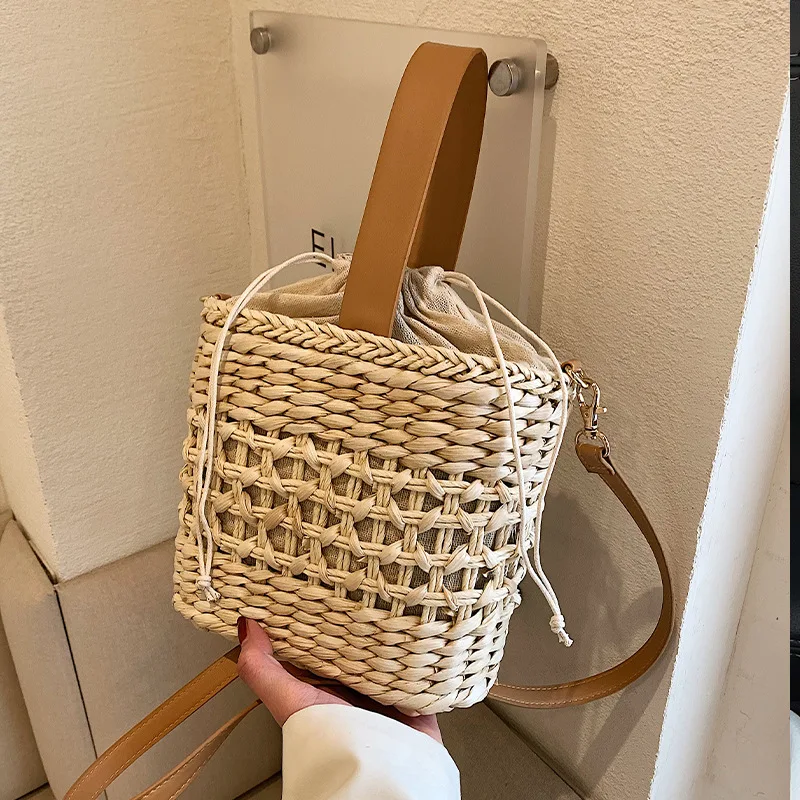 

2022New Ladies Handbag Fashion Trend Woven MessengerBag Korean Style Bag Bucket Bag High Quality Net Red Straw Woven ShoulderBag