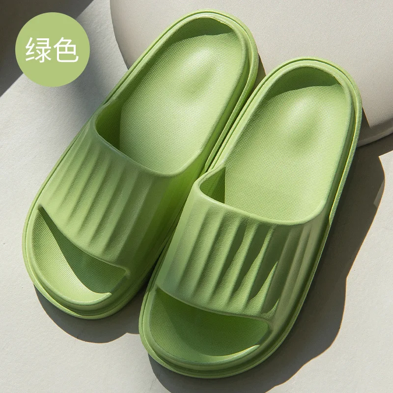 

Шлепанцы мужские летние Нескользящие износостойкие для дома и ванной