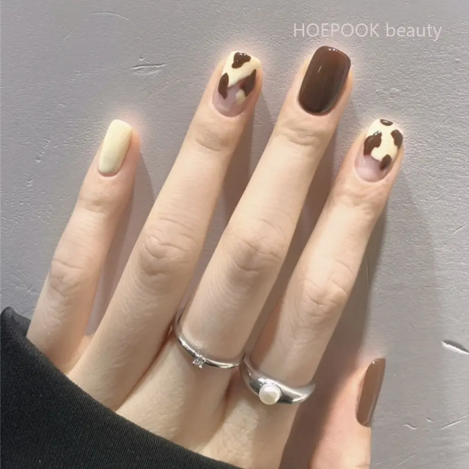 

24Pcs/Set Cute Kawaii Cami Milk Pattern False Nails Art Full Cover Artificial Square Head Acrylic Fake Nails Press On Nail Tips