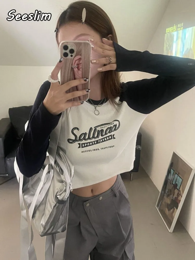 

Женская футболка с длинным рукавом и принтом, составного кроя