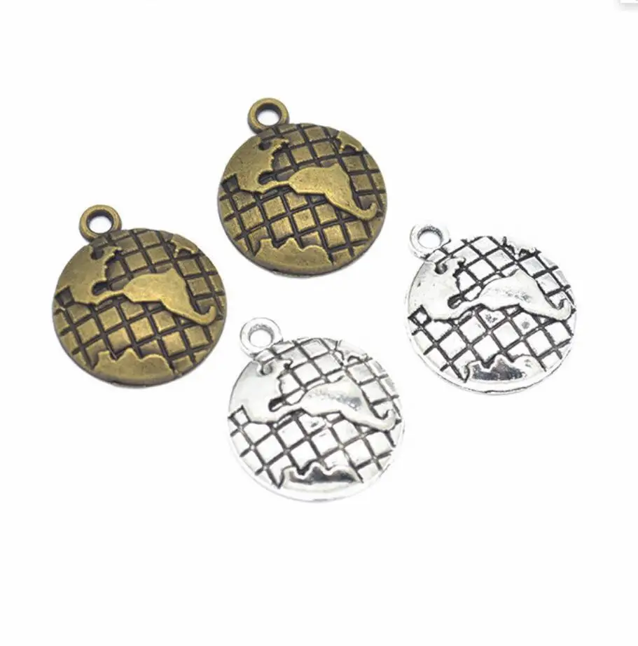 

40pcs 24x20mm World Map Charms Metal Globe Pendant Keychain Pendientes Crafting Jewelry Supplies F0236