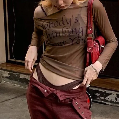 

Блузка женская с принтом букв, прозрачная пляжная уличная одежда с длинным рукавом и открытыми плечами, облегающий кроп-топ, лето-осень