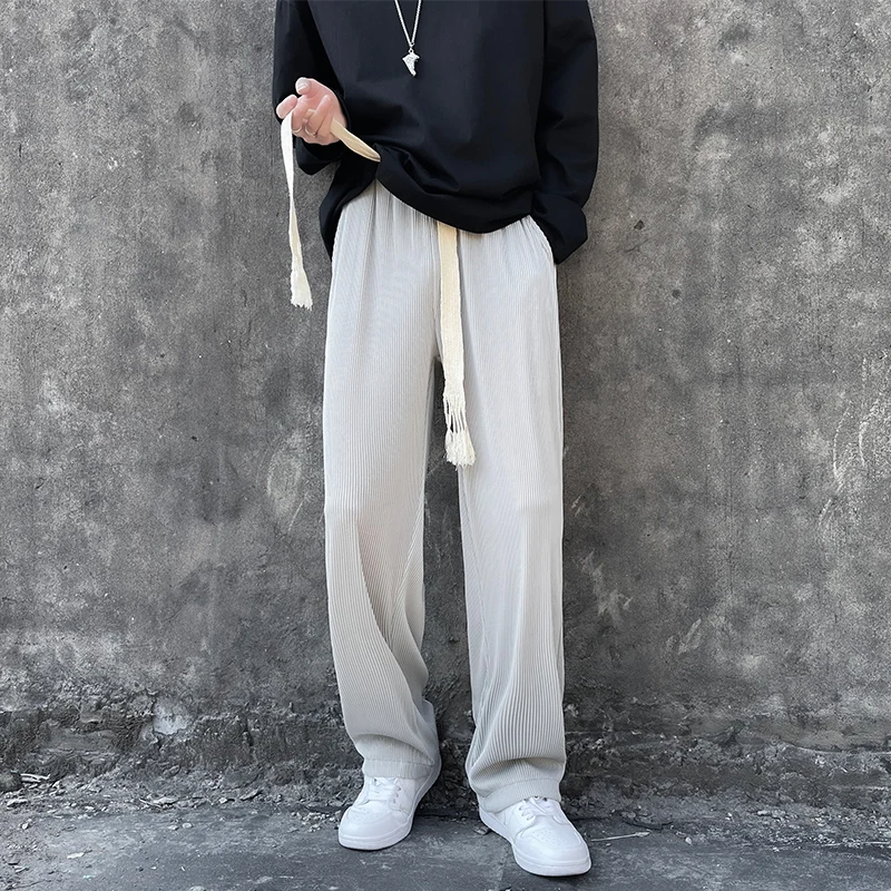 

2022 New Straight Ice Silk Pants Men's Fashion Wide Belt Elastic Waist Casual Pants Men High Street Mopping Wide Leg Pants