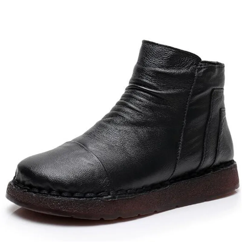 Женские ботинки из натуральной кожи на мягкой подошве |