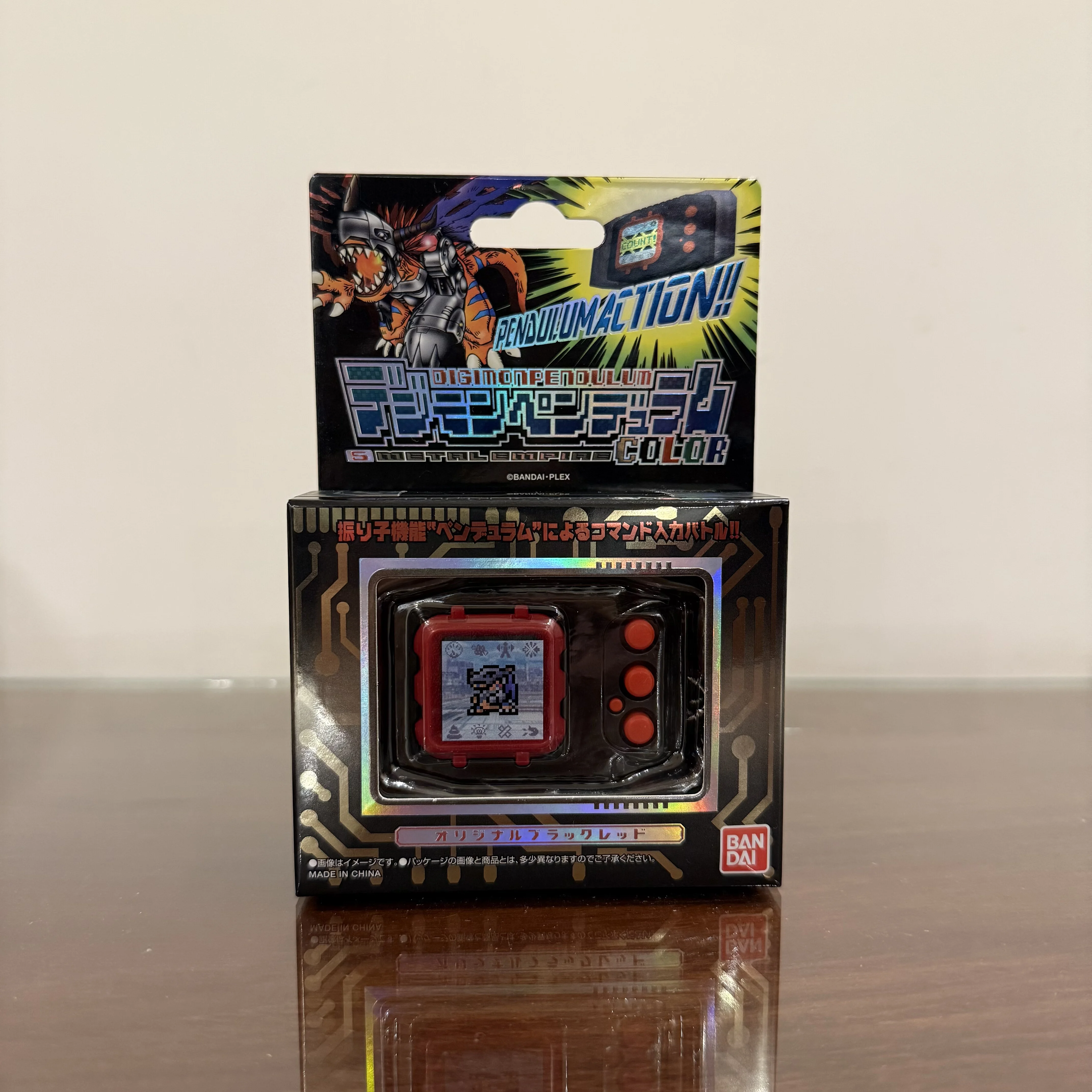Фото В наличии Bandai PB Limited Digimon Original Ultraman Dinosaur King Цветной экран 25th Anniversary №4