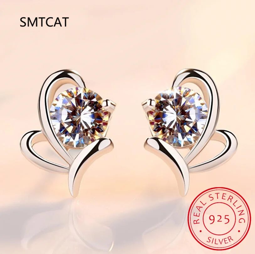 Серьги-гвоздики с муассанитом в форме сердца цвет D VVS1 лабораторные