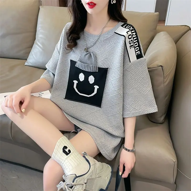 

2023 Summer New Appliques T-shirt For Women Smile Patten Short Sleeve Mid-Length Tee Girl Korean Style Loose Casual Fashion Tops