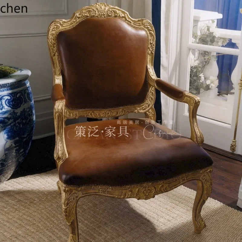Фото Кресло TQH7.2 в винтажном стиле, с эффектом состаривания, французский стиль, золотистое, из массива дерева, с обивкой из натуральной кожи, одноместный диван. №1