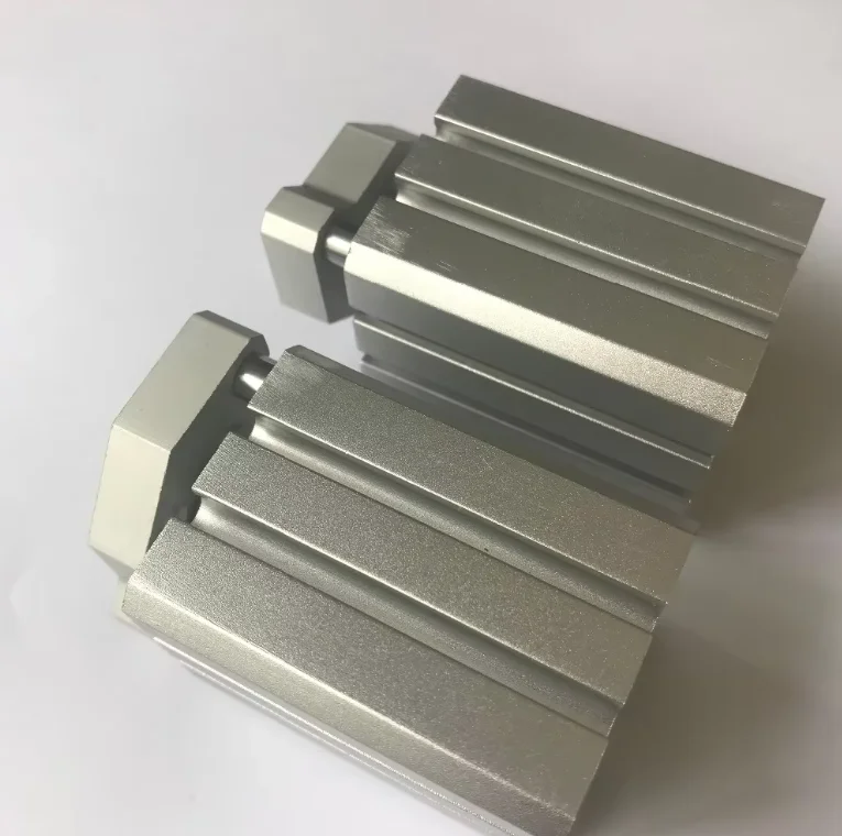 Пневматические цилиндры CQM и CQMB