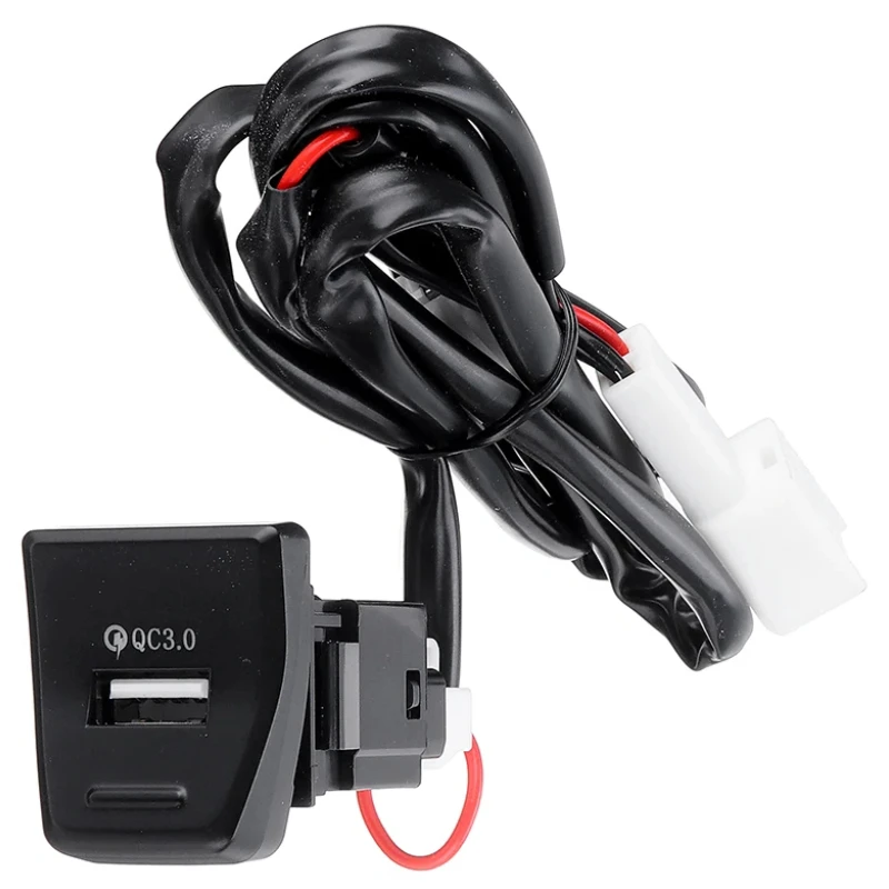 Автомобильное зарядное устройство с центральным управлением QC3.0 для Toyota RAV4 2019 2020