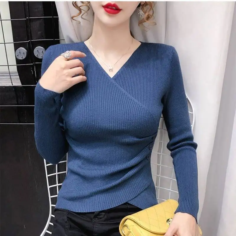 

New solid color V-neck long-sleeved casual all-match temperament bottoming shirtgray