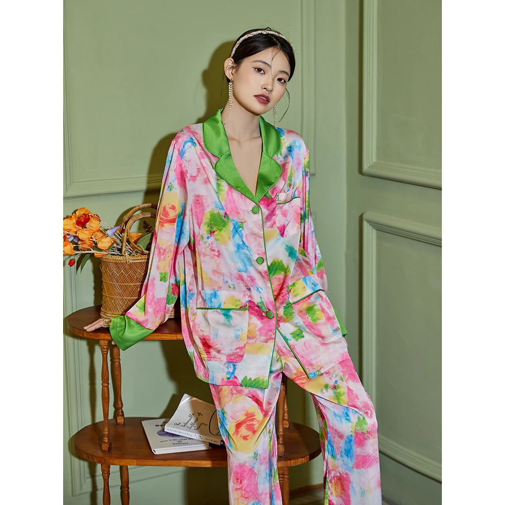 Maison Gabrielle 2022 Summer Floral Abstract Printed Pajamas Set Loungewear Sleepwear for Women 2 Pieces Long Sleeve Silky Satin
