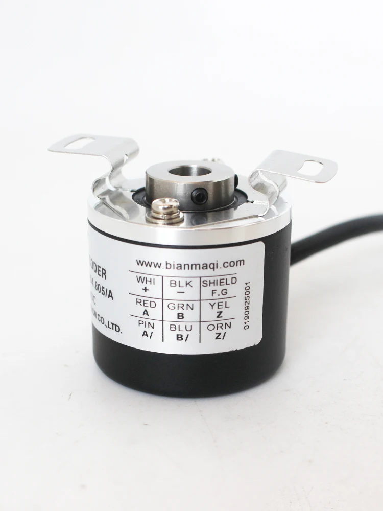 

100% новый и оригинальный HXA1024B1/104,815/A(2 м)