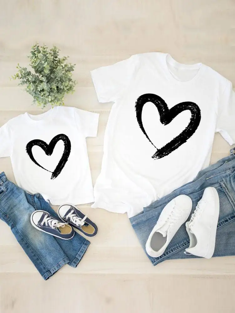 

Women Kid Child Summer Love Heart Sweet New Mom Mama Girl Mother T Tee T-shirt Clothes O-neck Clothing Family Matching Outfits