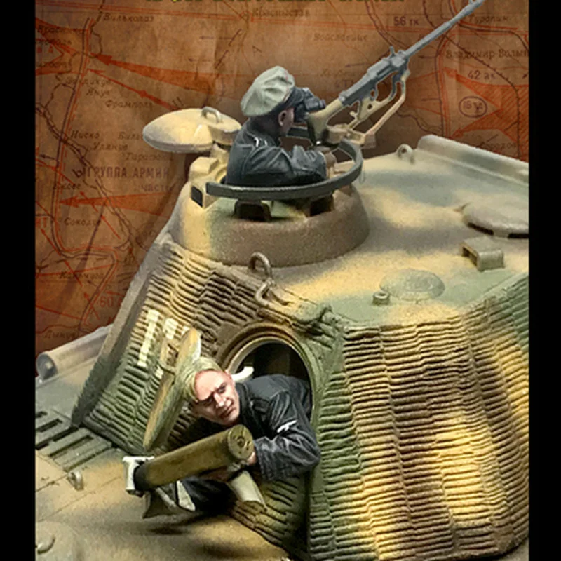 

NX World War II Panther Tank Soldier Two-person Model Resin Model Kit Tumei Colorless Self-assembly Resin Military Figure