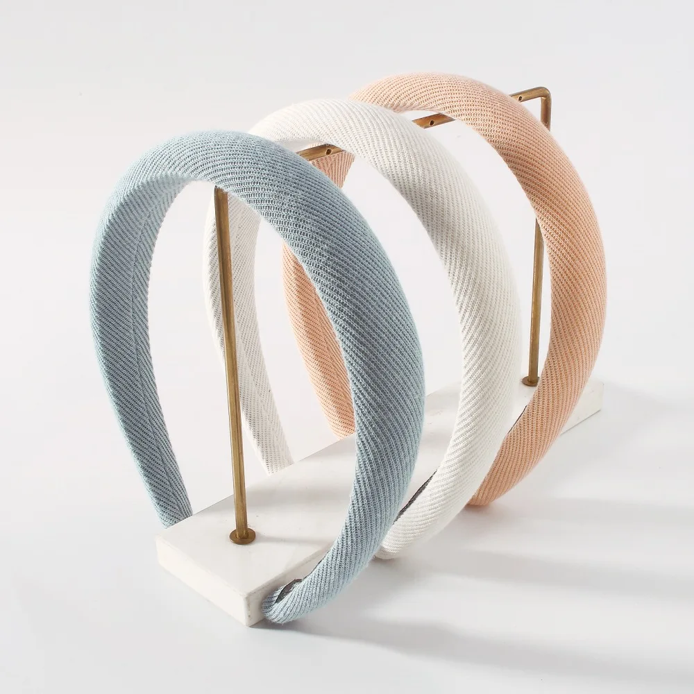 

Simple Hair Accessories Fresh, Gentle and Sweet Hair Clip Solid Color Sponge Wide Edge High Hair Band