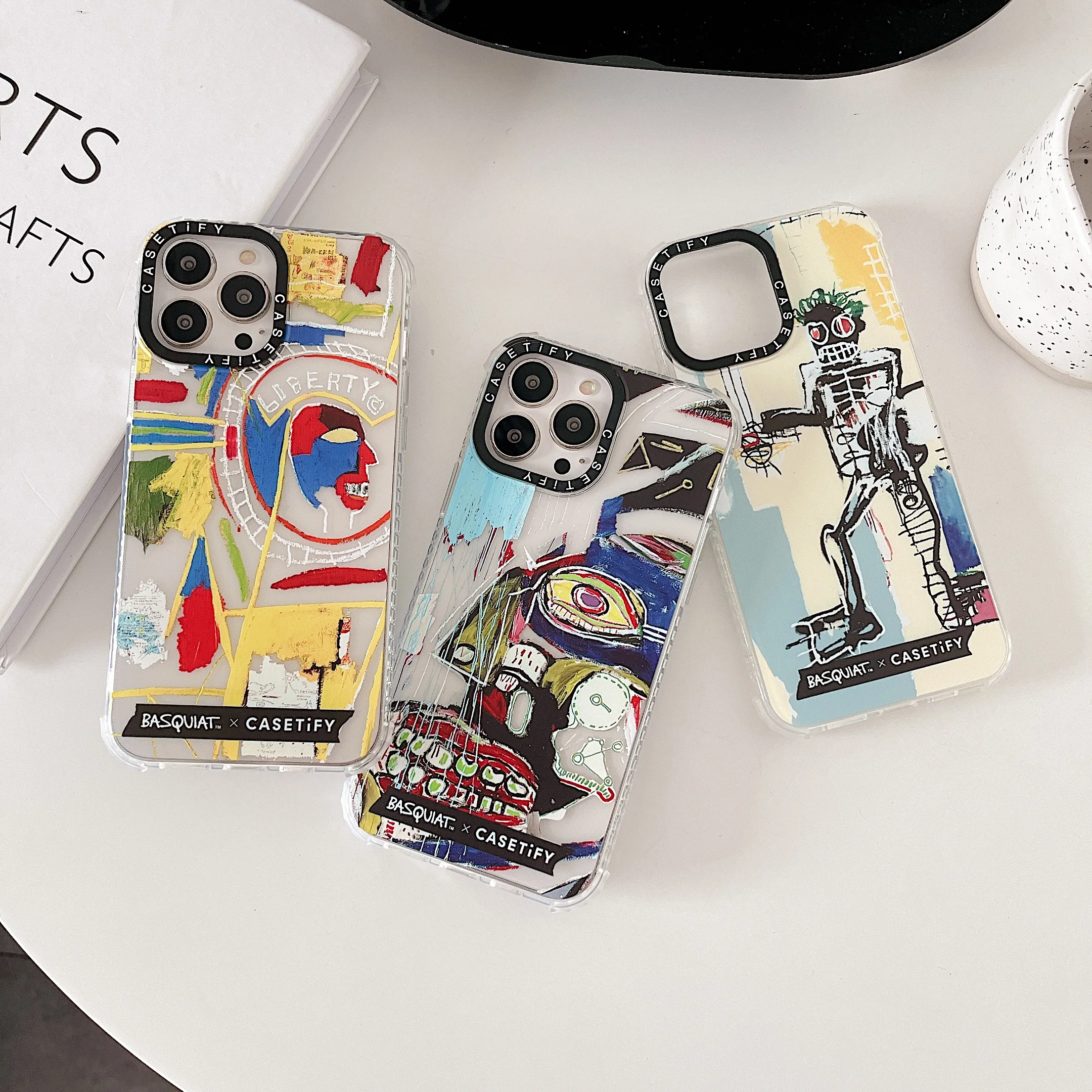 

Basquiat Abstract Art Graffiti Painting Phone Cases For iPhone 13 12 11 Pro Max XR XS MAX X 7/8Plus Anti-drop Soft TPU Cover