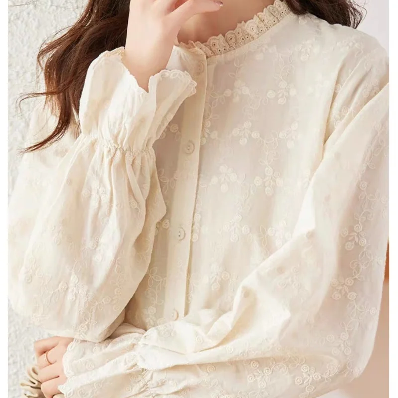 Женская хлопковая блузка с длинным рукавом кружевная простая оборками и
