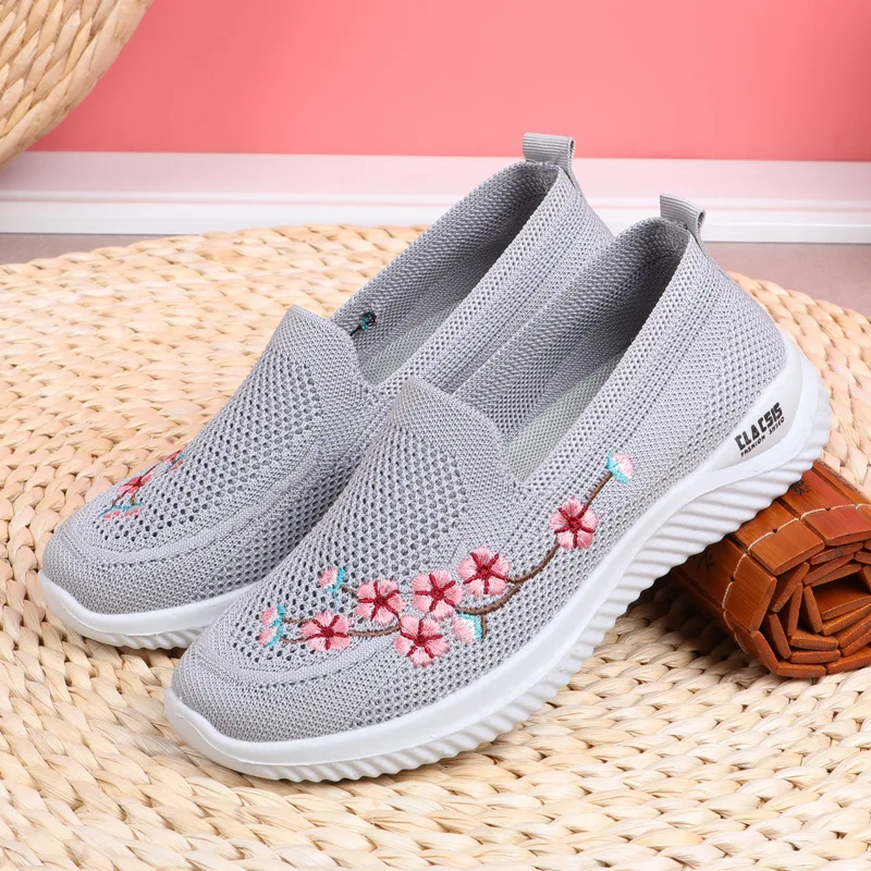 

Кроссовки женские на плоской подошве, легкие, дышащие