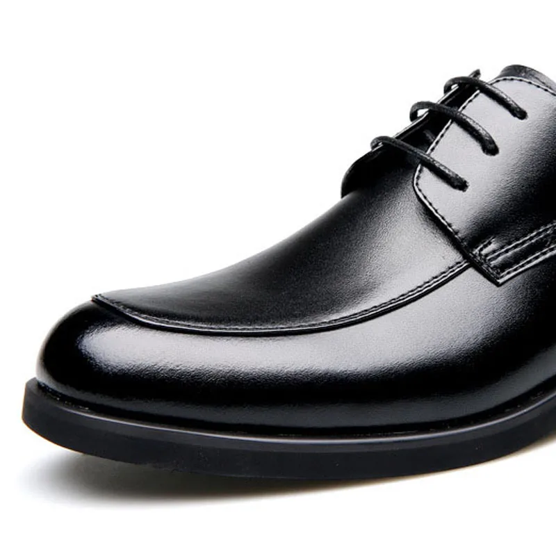 Туфли мужские из натуральной кожи модные деловые повседневные броги плоская